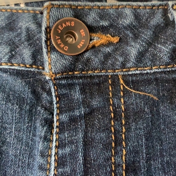 DKNY Women’s Soho Bootcut Jean, Medium Blue Wash, Size 8 - Picture 3 of 7